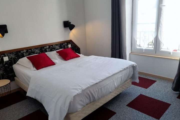 Room 38 of 71