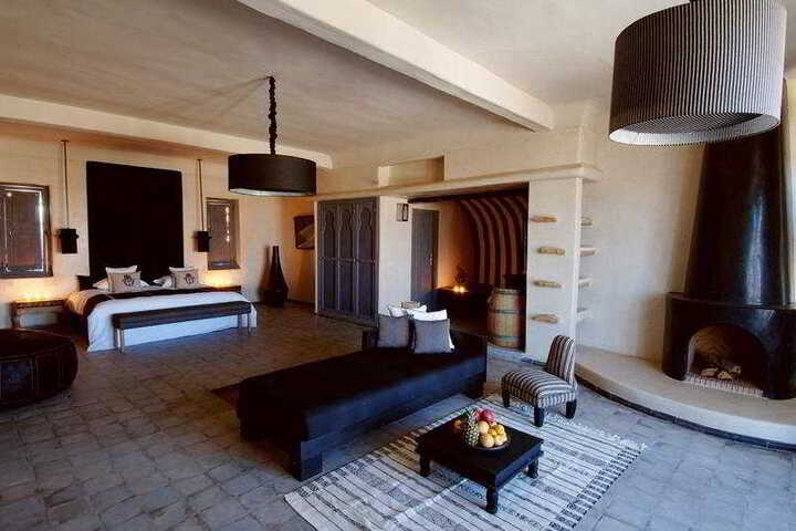 Room 5 of 6