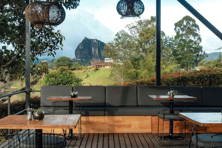 Dining 57 of 66