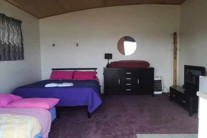 Room 2 of 13
