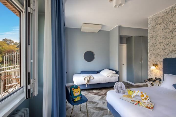 Room 29 of 63
