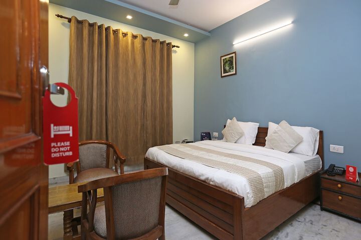 Room 7 of 20