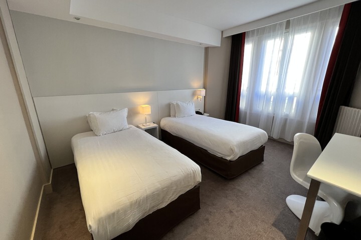 Room 41 of 92