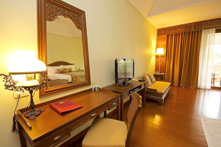 Room 25 of 65