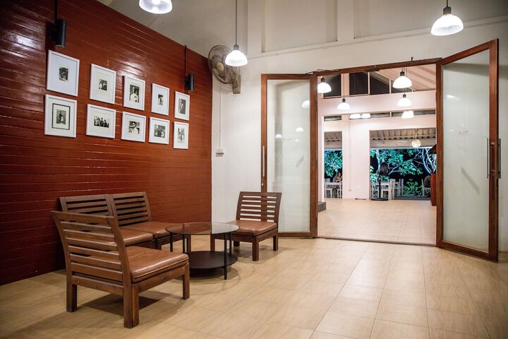 Guest Lobby