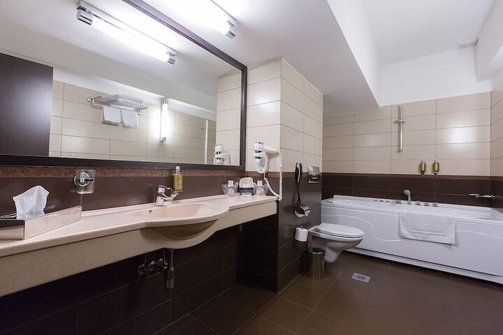 Bath Interior