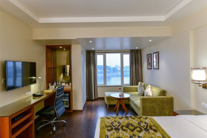 Room 21 of 64