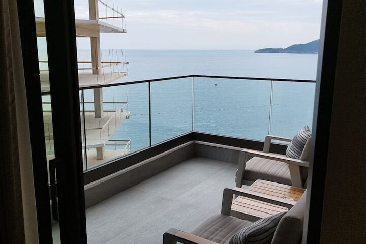 Terrace/Patio 17 of 31