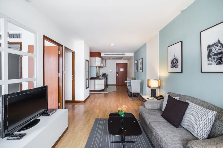 Room 25 of 92