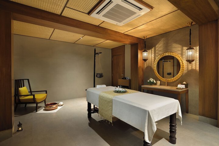 Spa 19 of 38