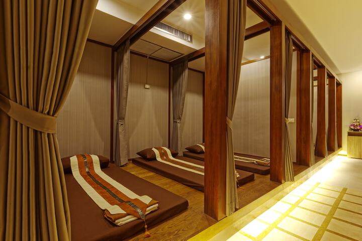 Spa 36 of 62
