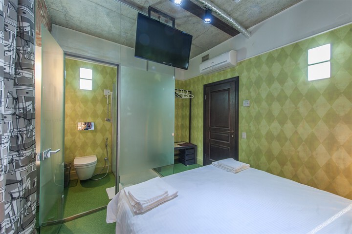 Design Hotel Bronze Boar
