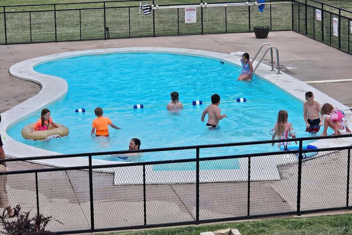 Pool 44 of 69