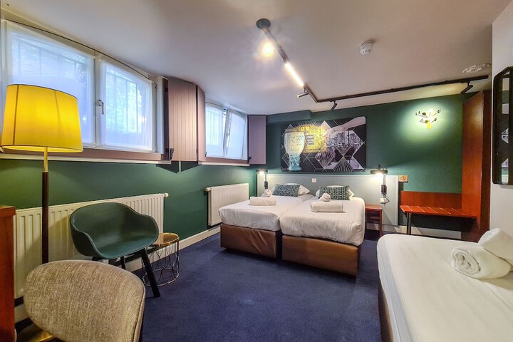 Room 20 of 59