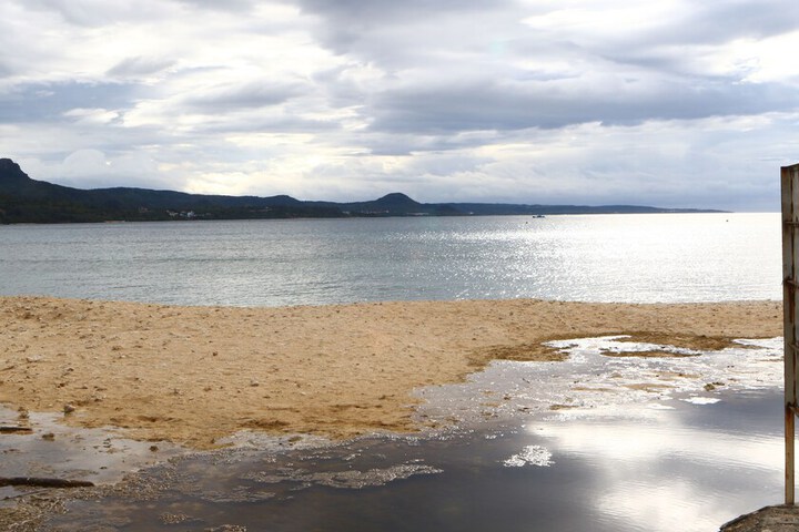 Beach 52 of 60