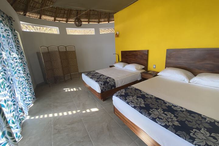 Room 4 of 402