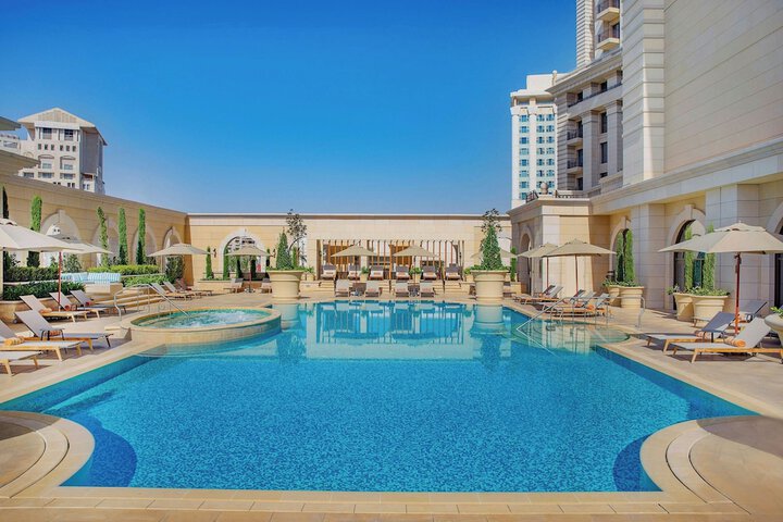 Pool 76 of 157