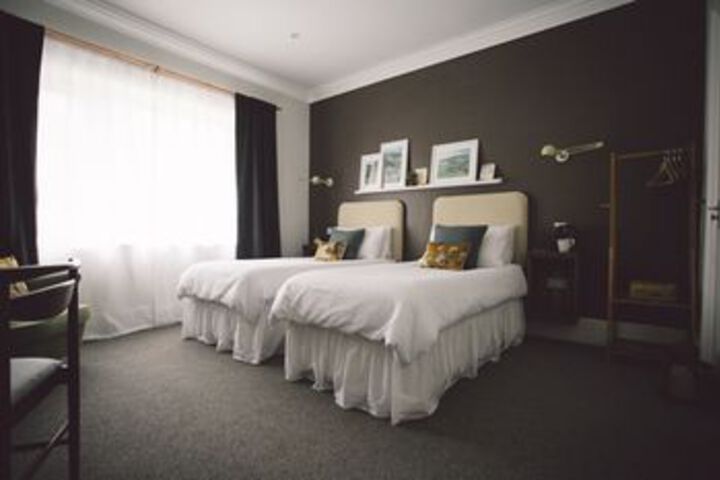 Room 37 of 64