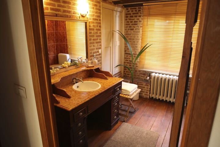 Bathroom Vanities