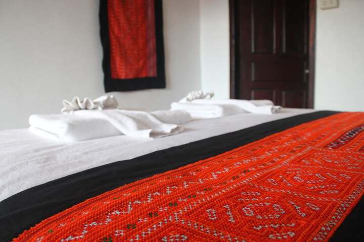 Room 9 of 28