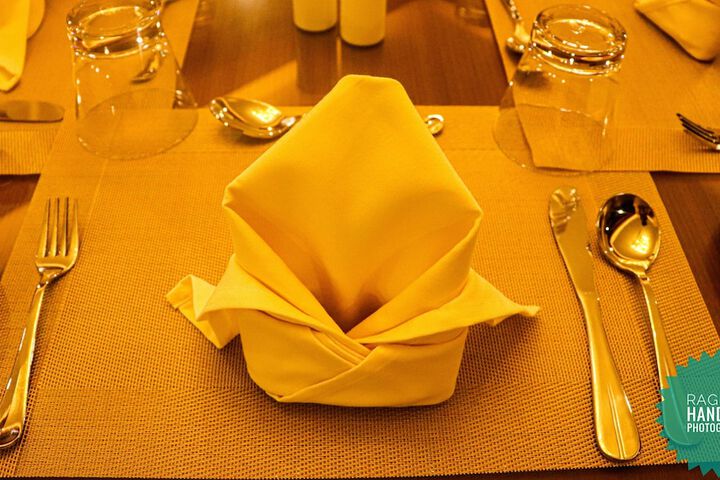 Dining 25 of 41