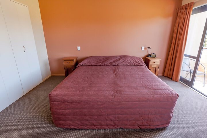 Room 12 of 40