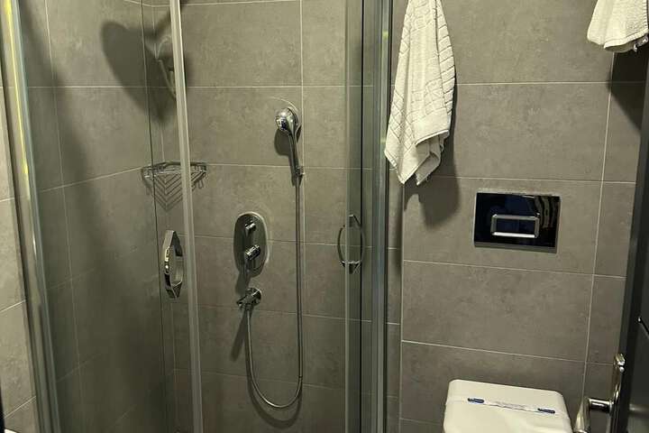 Room 2 of 12