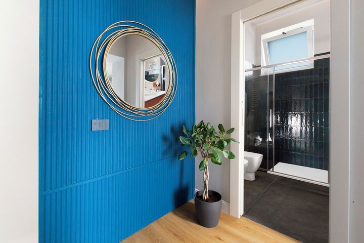 Room 90 of 100