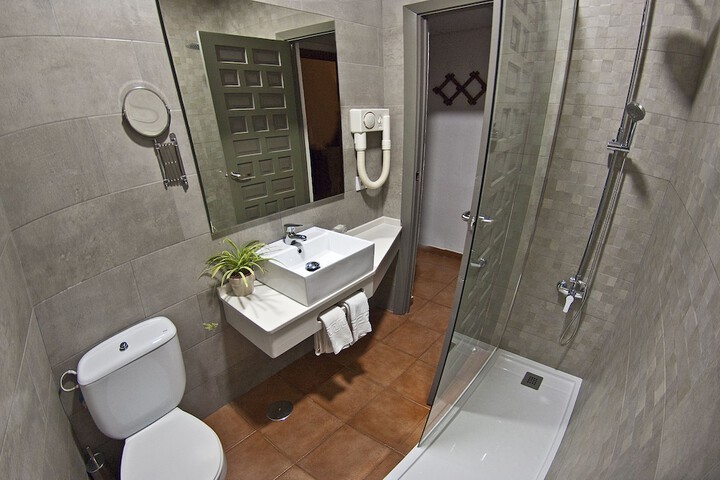 Clean Restrooms