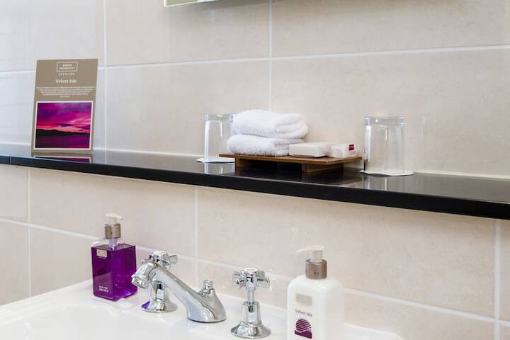 Bathroom Interior Photo