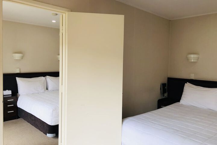 Room 15 of 69