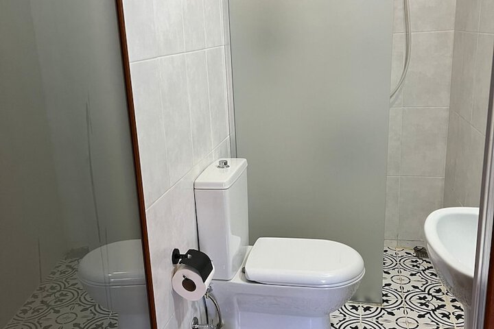 Room 7 of 7