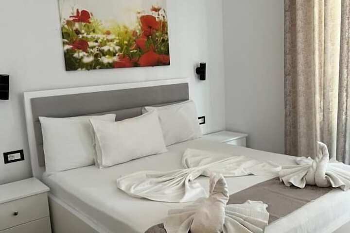 Room 30 of 53