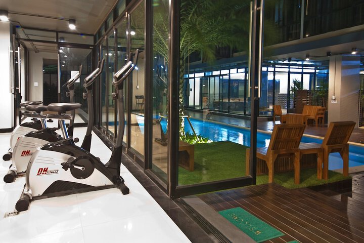 Hotel with Gym