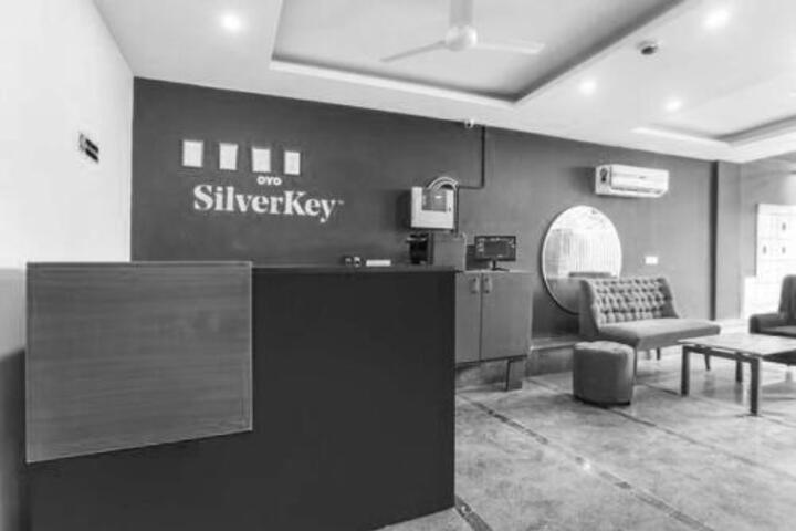 SilverKey Executive Stays 39550 Dakshin Marg Phase 2