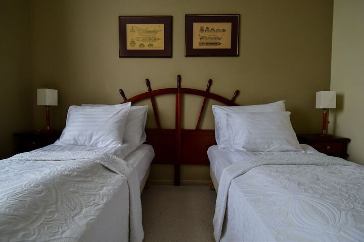 Room 17 of 56