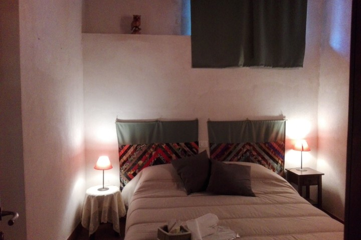 Room 10 of 114