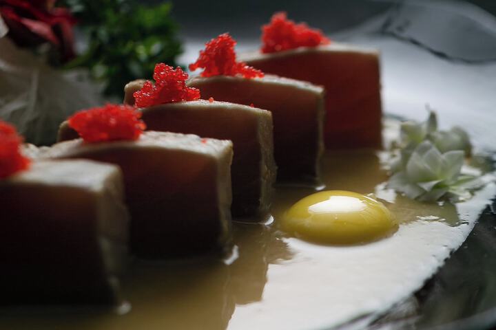Dining 59 of 77