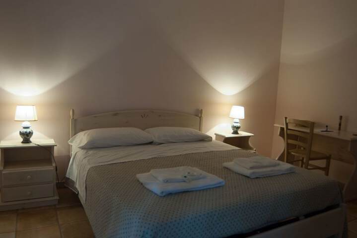 Room 4 of 64
