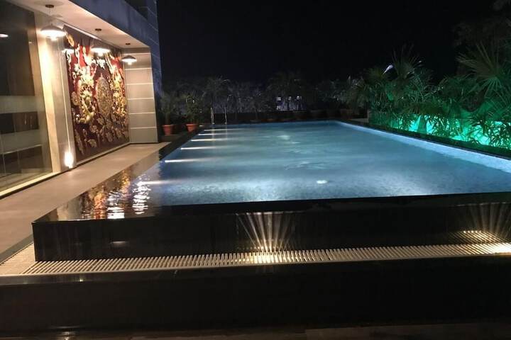 Pool 23 of 45