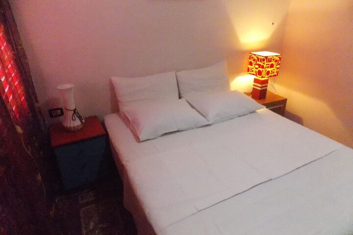 Room 6 of 64