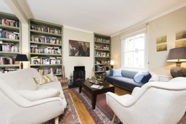 4BR Family Home in Kensington Olympia