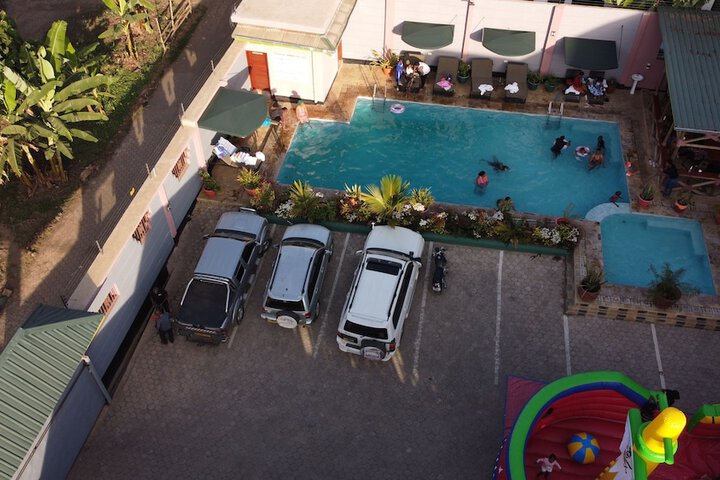 Pool 26 of 84