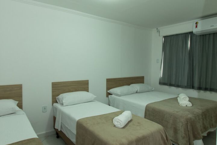 Room 17 of 31