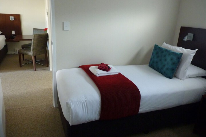 Room 9 of 26