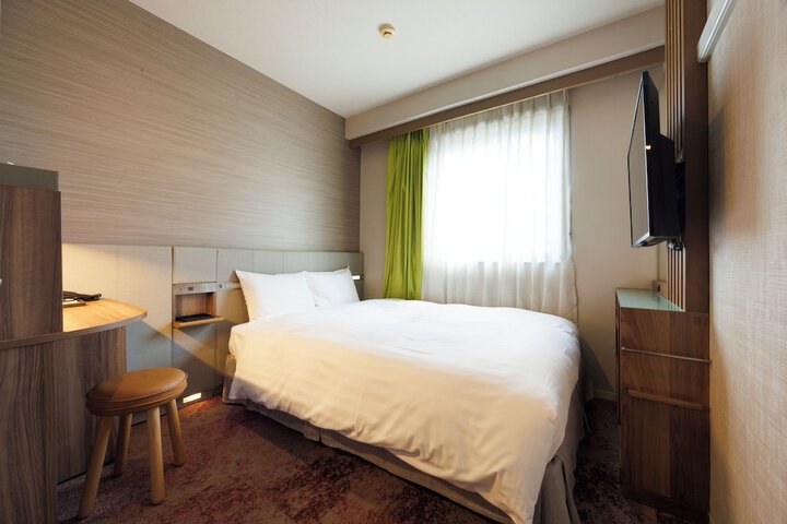 Room 19 of 29