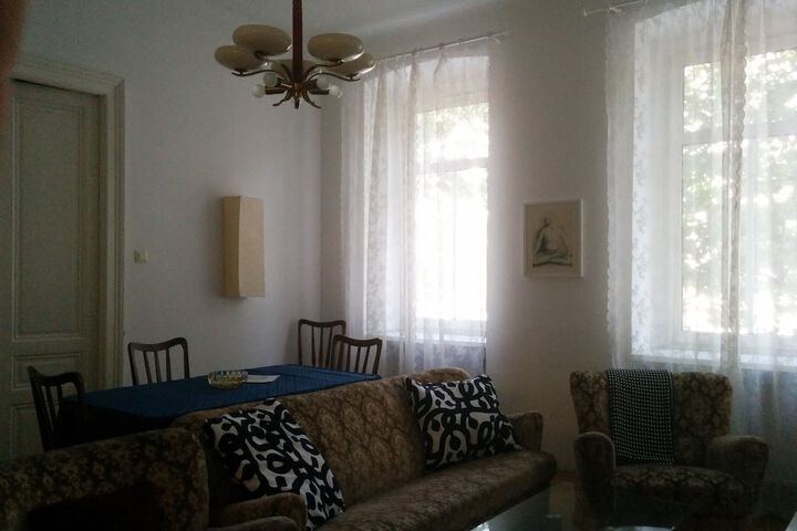 Room 67 of 108
