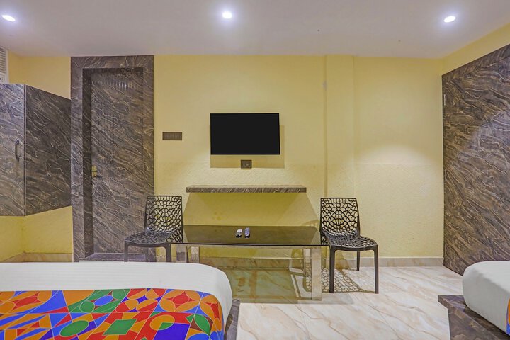 Room 11 of 22
