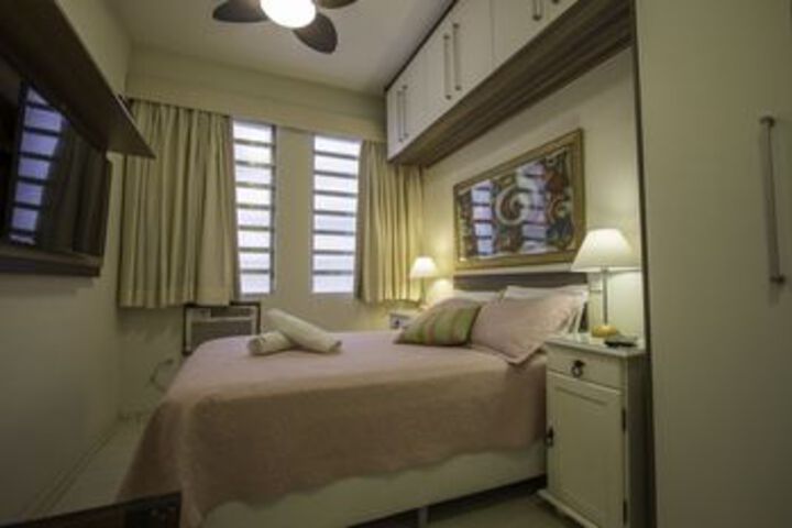 Room 9 of 22