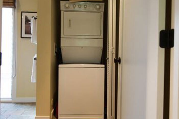 Room 16 of 27
